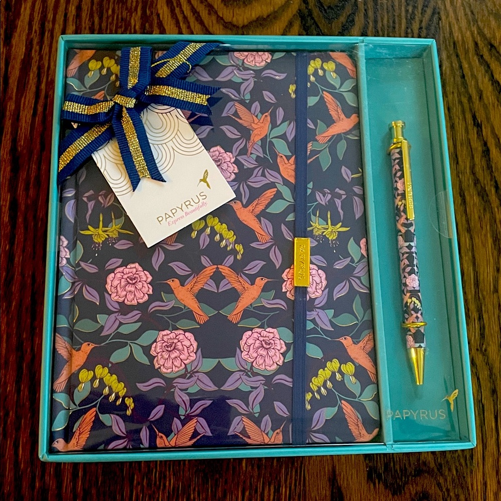 NWT Papyrus stationary set - journal and pen